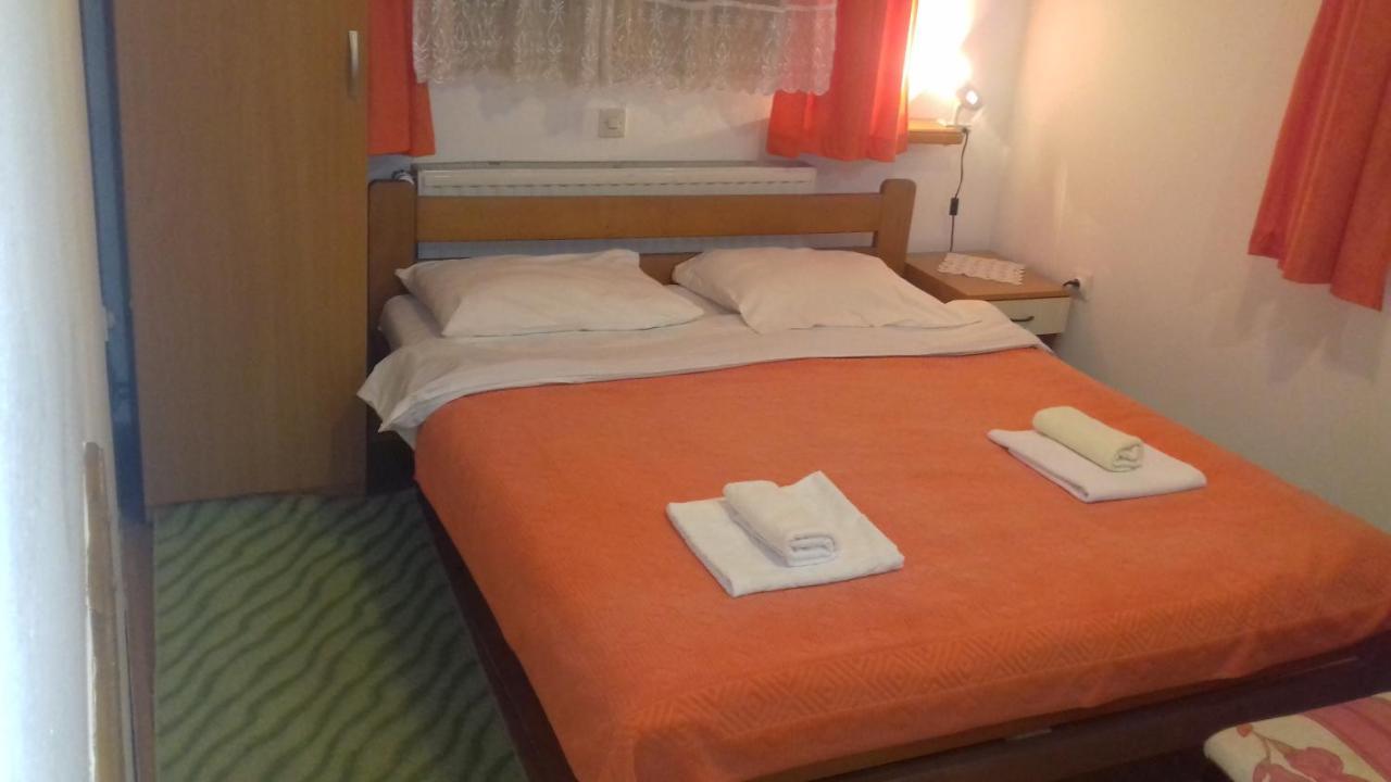 Guesthouse Ukus Durmitora ชาเบลียค ภายนอก รูปภาพ